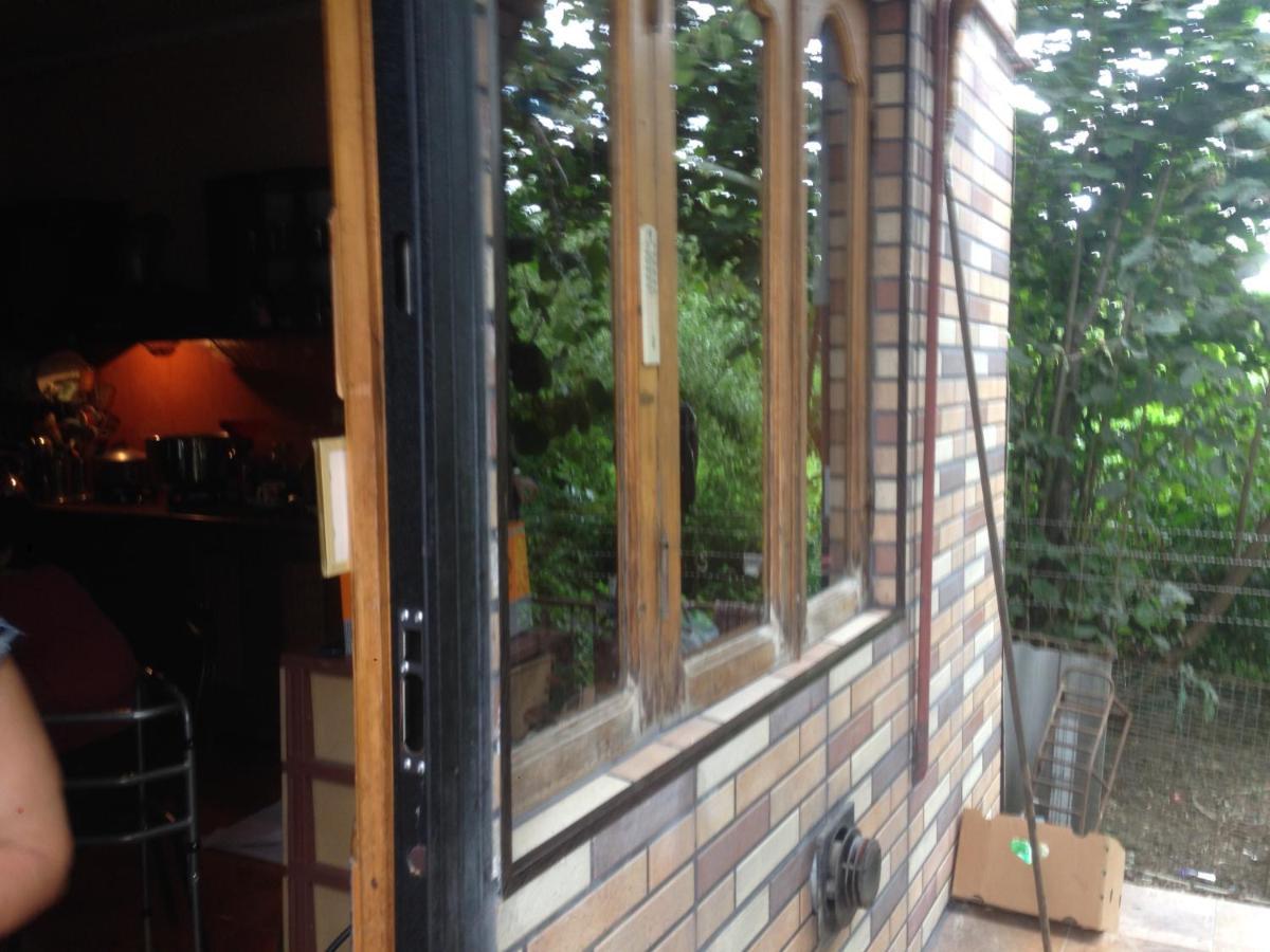 فندق Private House In باتومي المظهر الخارجي الصورة