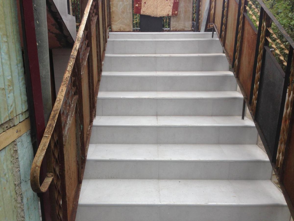 فندق Private House In باتومي المظهر الخارجي الصورة