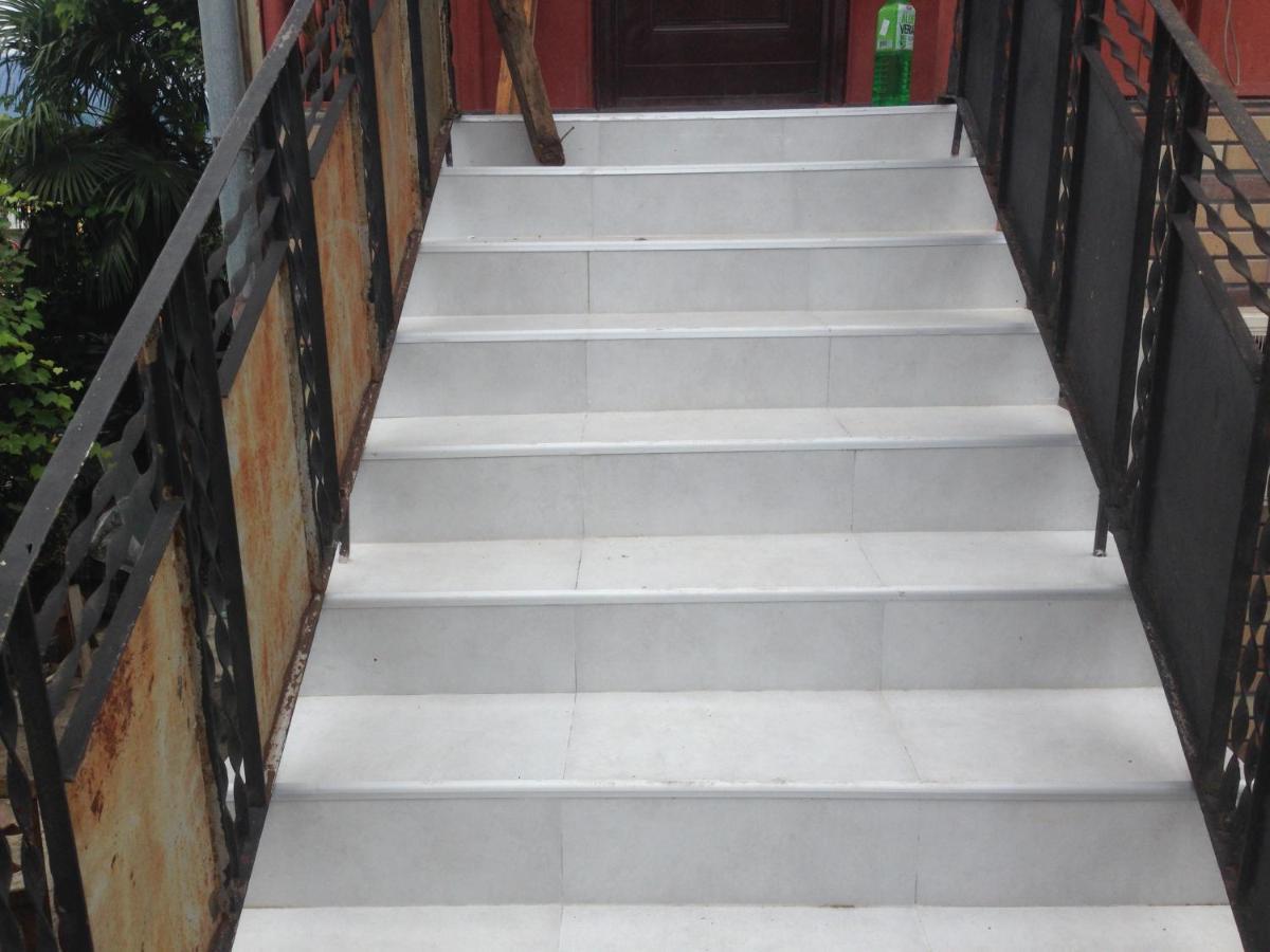 فندق Private House In باتومي المظهر الخارجي الصورة