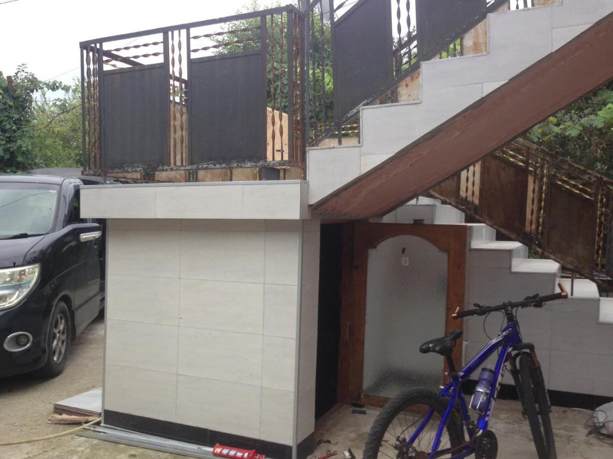 فندق Private House In باتومي المظهر الخارجي الصورة