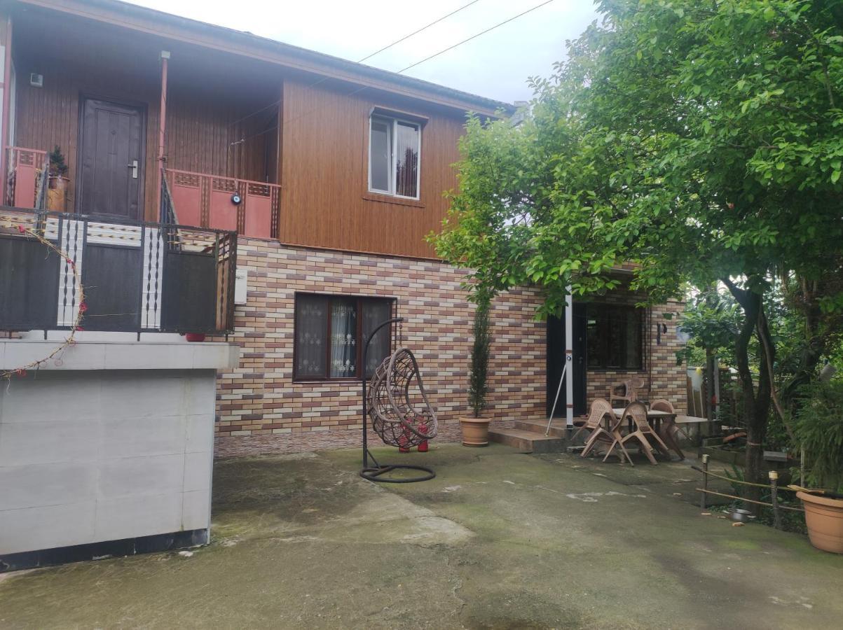 فندق Private House In باتومي المظهر الخارجي الصورة