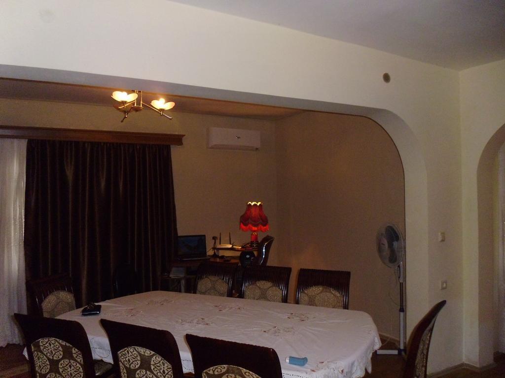فندق Private House In باتومي الغرفة الصورة