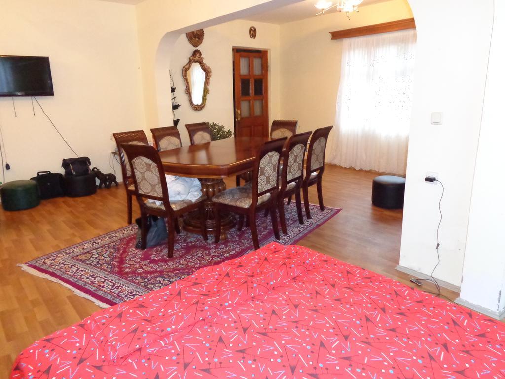 فندق Private House In باتومي الغرفة الصورة